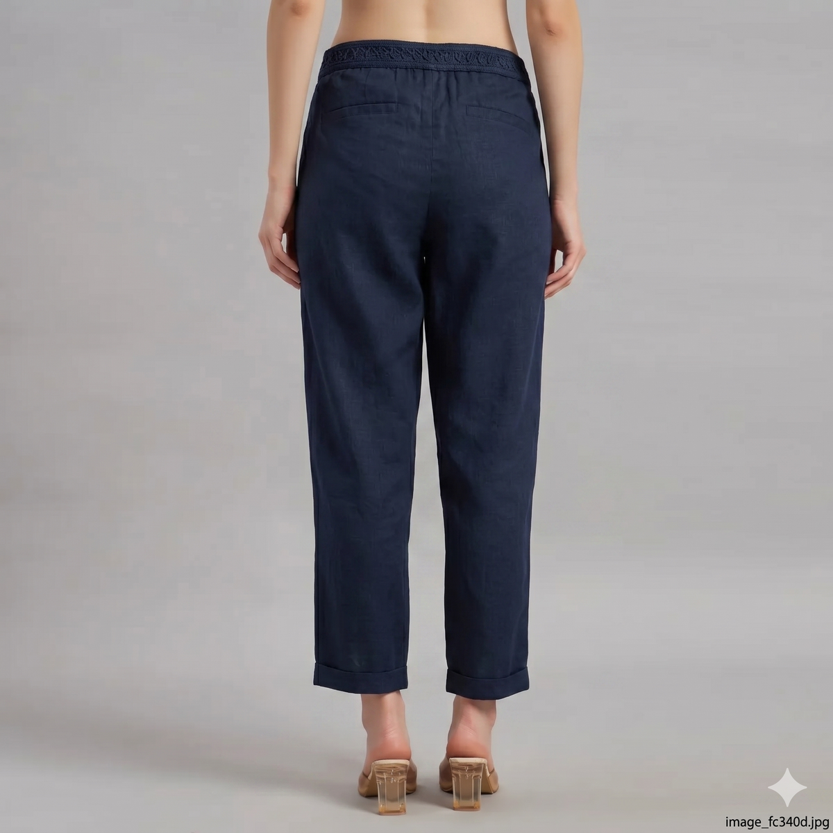 Ava Pant in Black