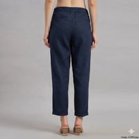 Ava Pant in Black