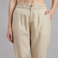 Ava Pant in Black